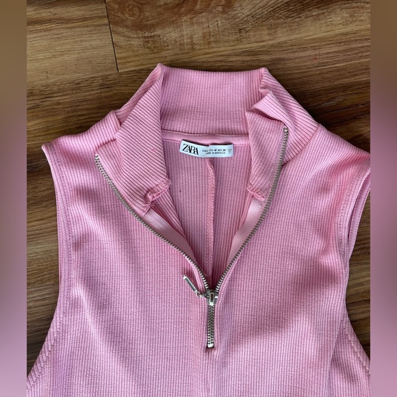 Zara Collared Skater Dress with zipper - Picture 4 of 5